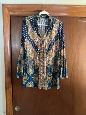 Free People Boho Print Blouse Women's XS Bell Sleeve Tie Neck Peasant Top